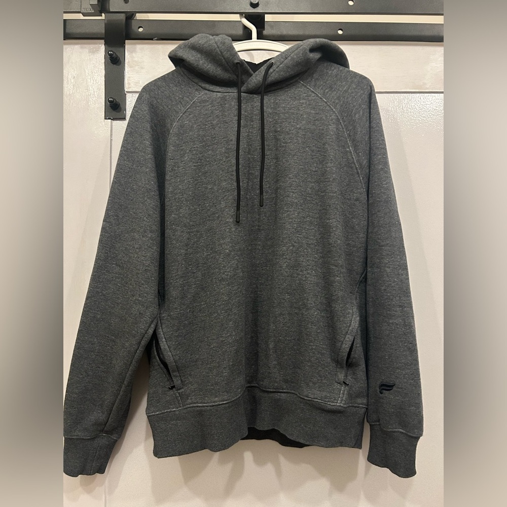 Fabletics Men’s Go-To Hoodie Size Medium Charcoal Heather